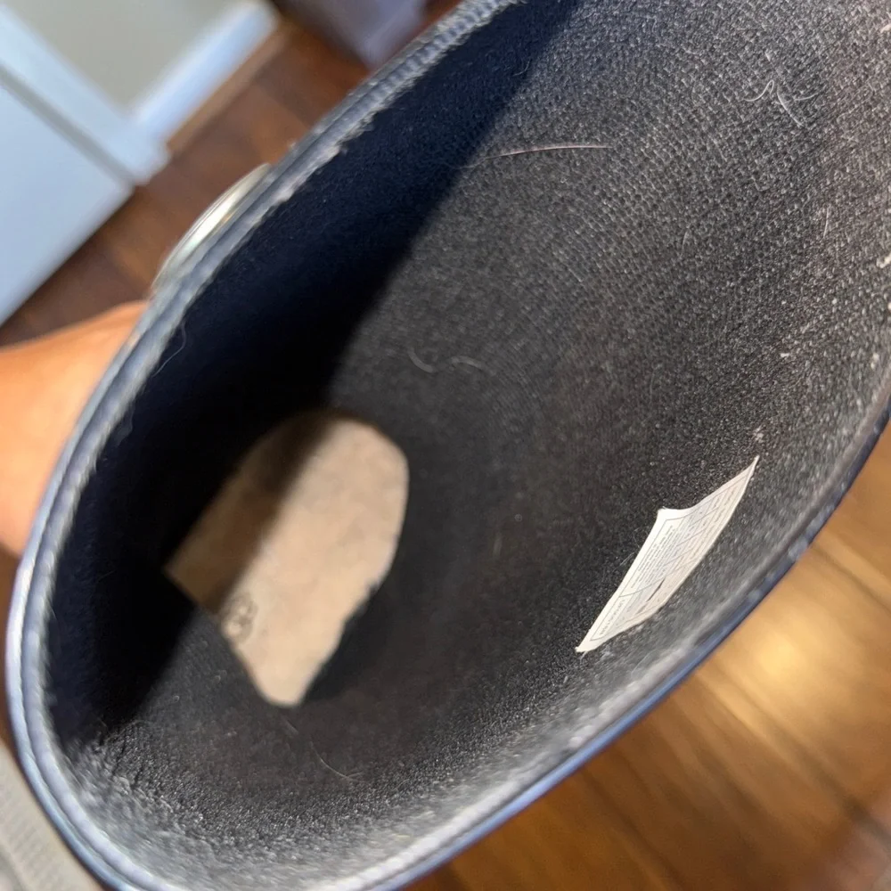 ▶️ UGG ◀️ Black Shaye Rain Boots Womens 7 - flaw
